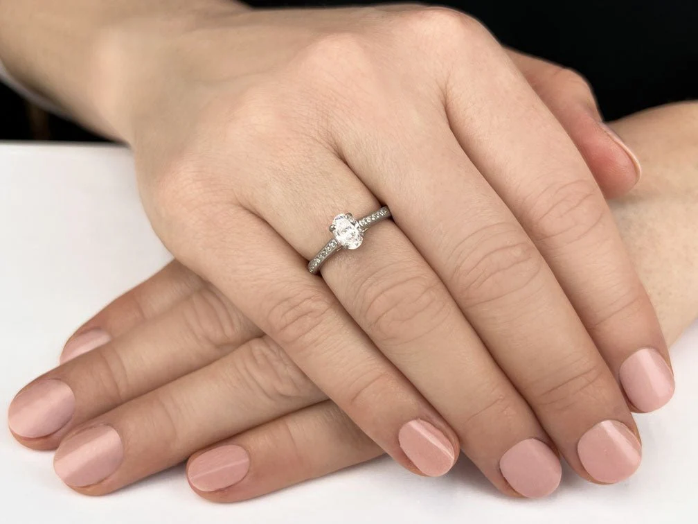 Alluring Oval Lab-Grown Diamond Engagement Ring with 1.23 ct. (1.00 ct. center diamond) - Image 3