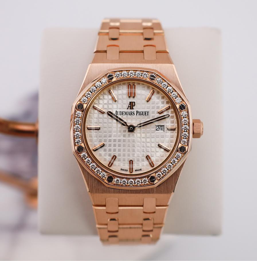 Audemars Piguet Ladies Collection Royal Oak Quartz Watch-Silver Dial 33mm-67651OR.ZZ.1261OR.01 - Image 2