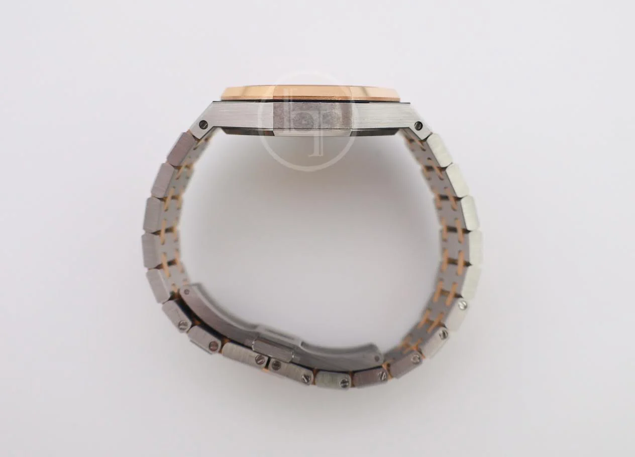 Audemars Piguet Royal Oak 34mm Stainless Steel Rose Gold Bezel Silver Dial - 77350SR.OO.1261SR.01 - Image 9