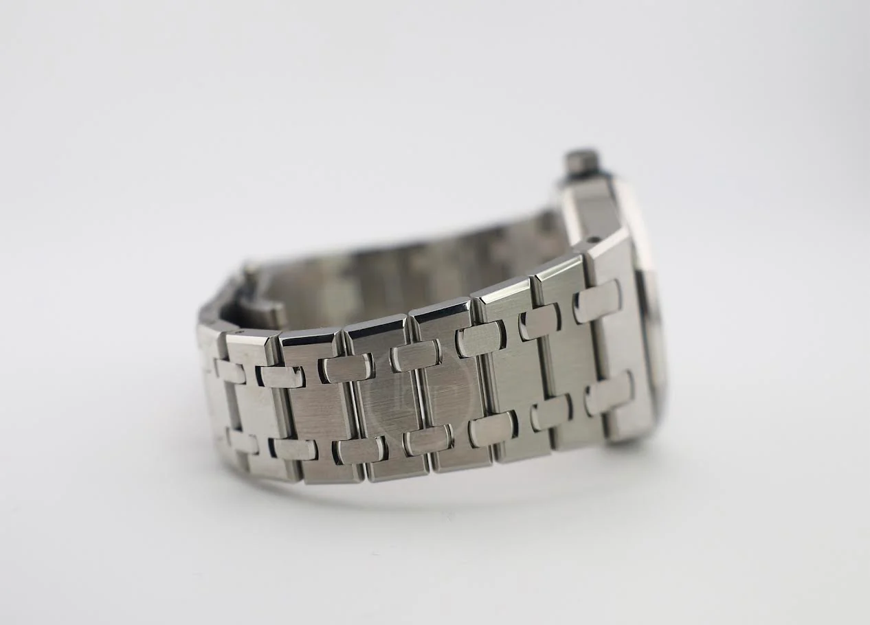 Audemars Piguet Royal Oak 34mm Stainless Steel Silver Dial - 77350ST.OO.1261ST.01 - Image 6