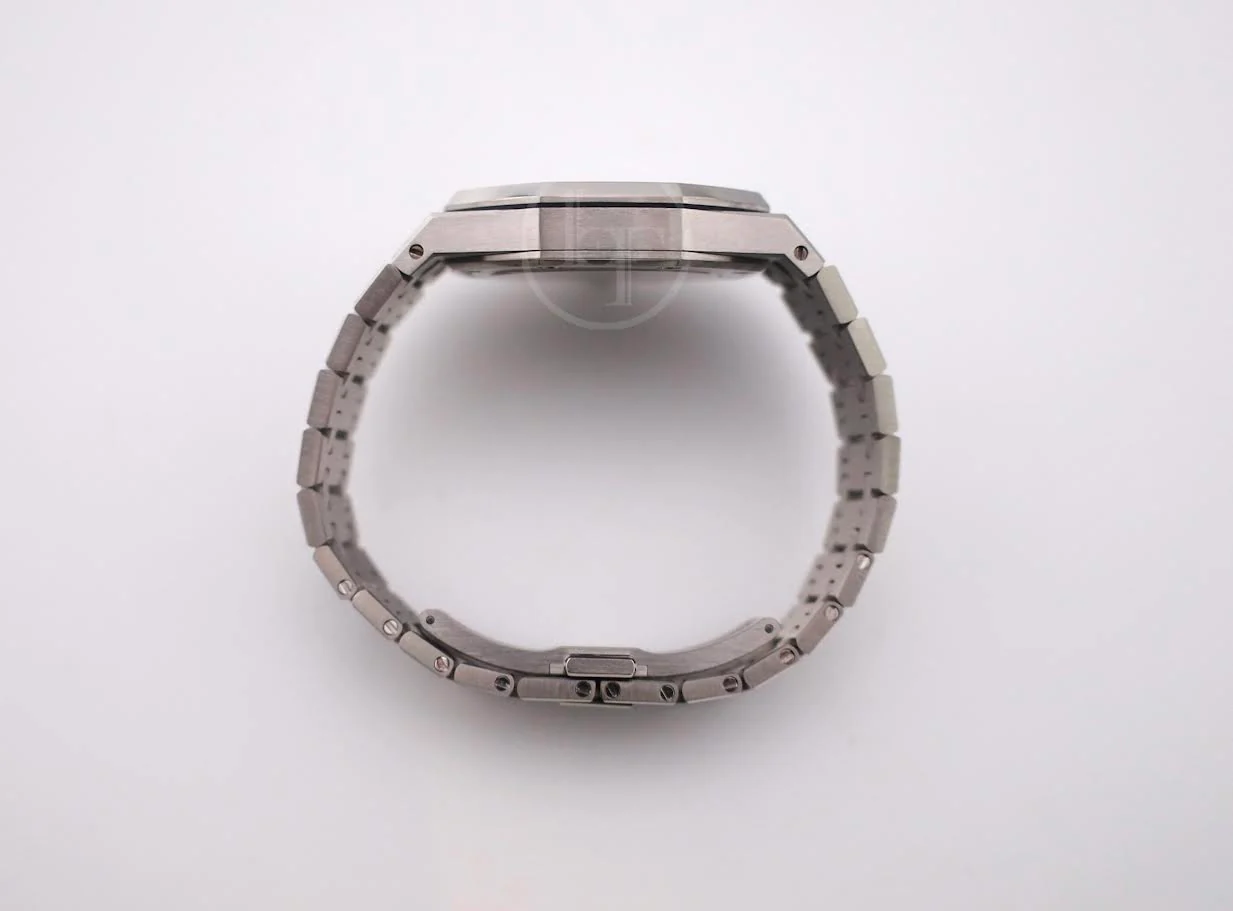 Audemars Piguet Royal Oak 37mm Selfwinding "50th Anniversary" Stainless Steel Silver Dial - 15550ST.OO.1356ST.01 - Image 9