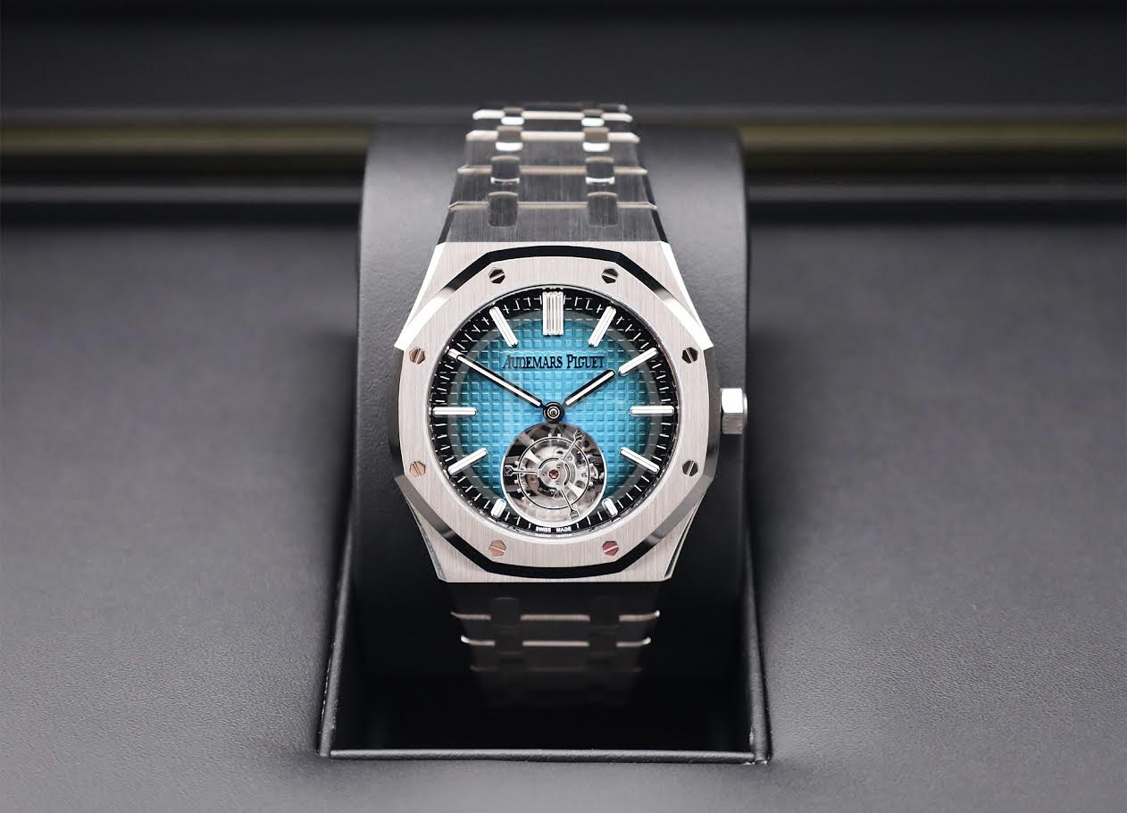 Audemars Piguet Royal Oak 41mm Flying Tourbillion Titanium Blue-Green Dial | 26730TI.OO.1320TI.04 - Image 3