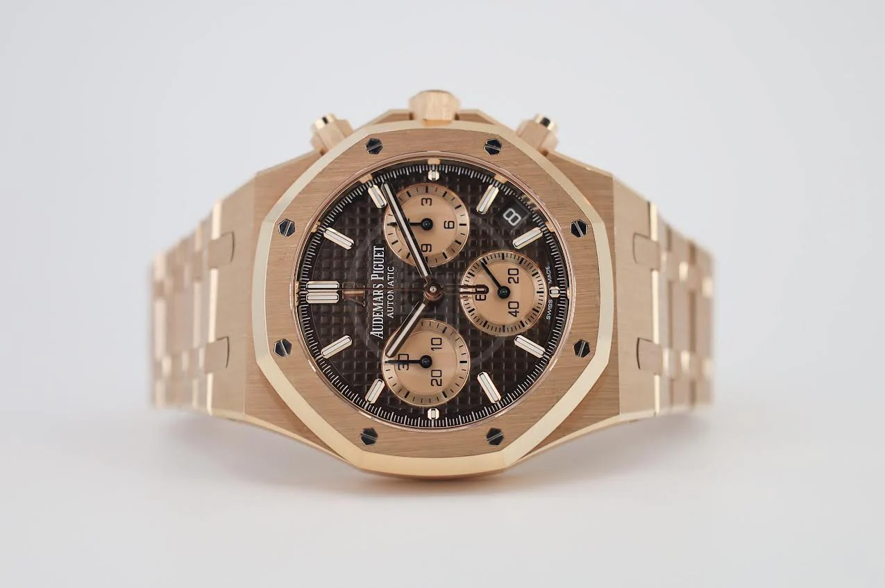 Audemars Piguet Royal Oak 41mm Selfwinding Chronograph Rose Gold Brown Dial Bracelet - 26239OR.OO.1220OR.02 - Image 4