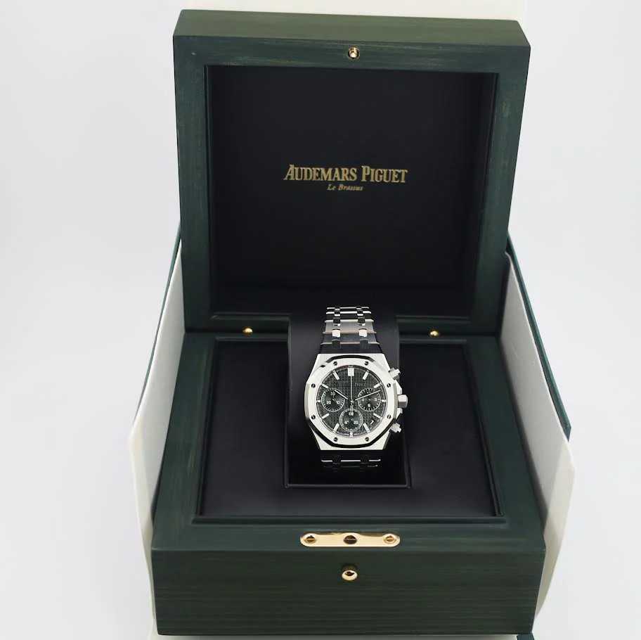 Audemars Piguet Royal Oak Chronograph "50th Anniversary" Stainless Steel 41mm Khaki Green Dial | 26240ST.OO.1320ST.04 - Image 4