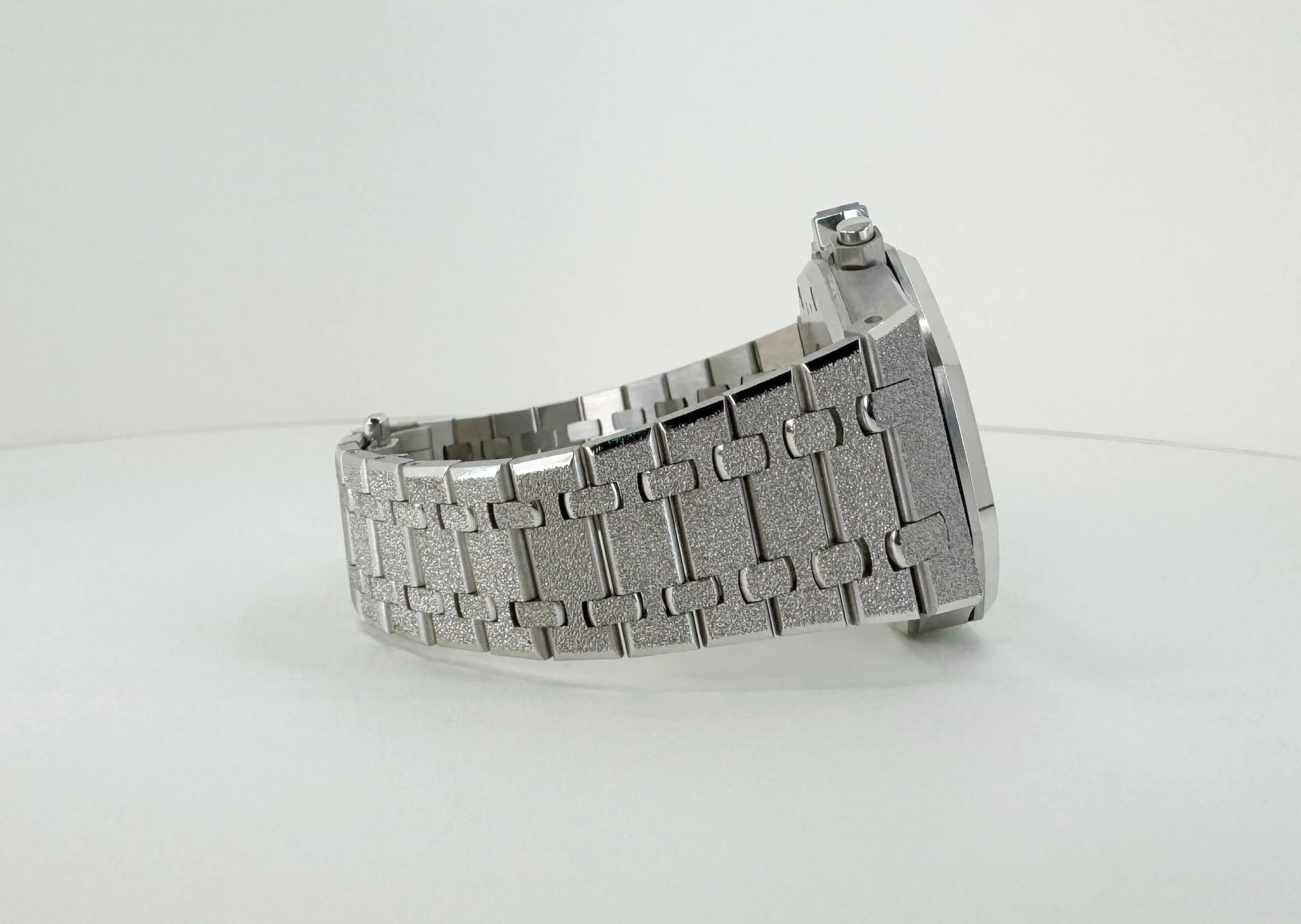 Audemars Piguet Royal Oak Chronograph Frosted White Gold 41mm Purple 26331BC.GG.1224BC.01 - Image 5