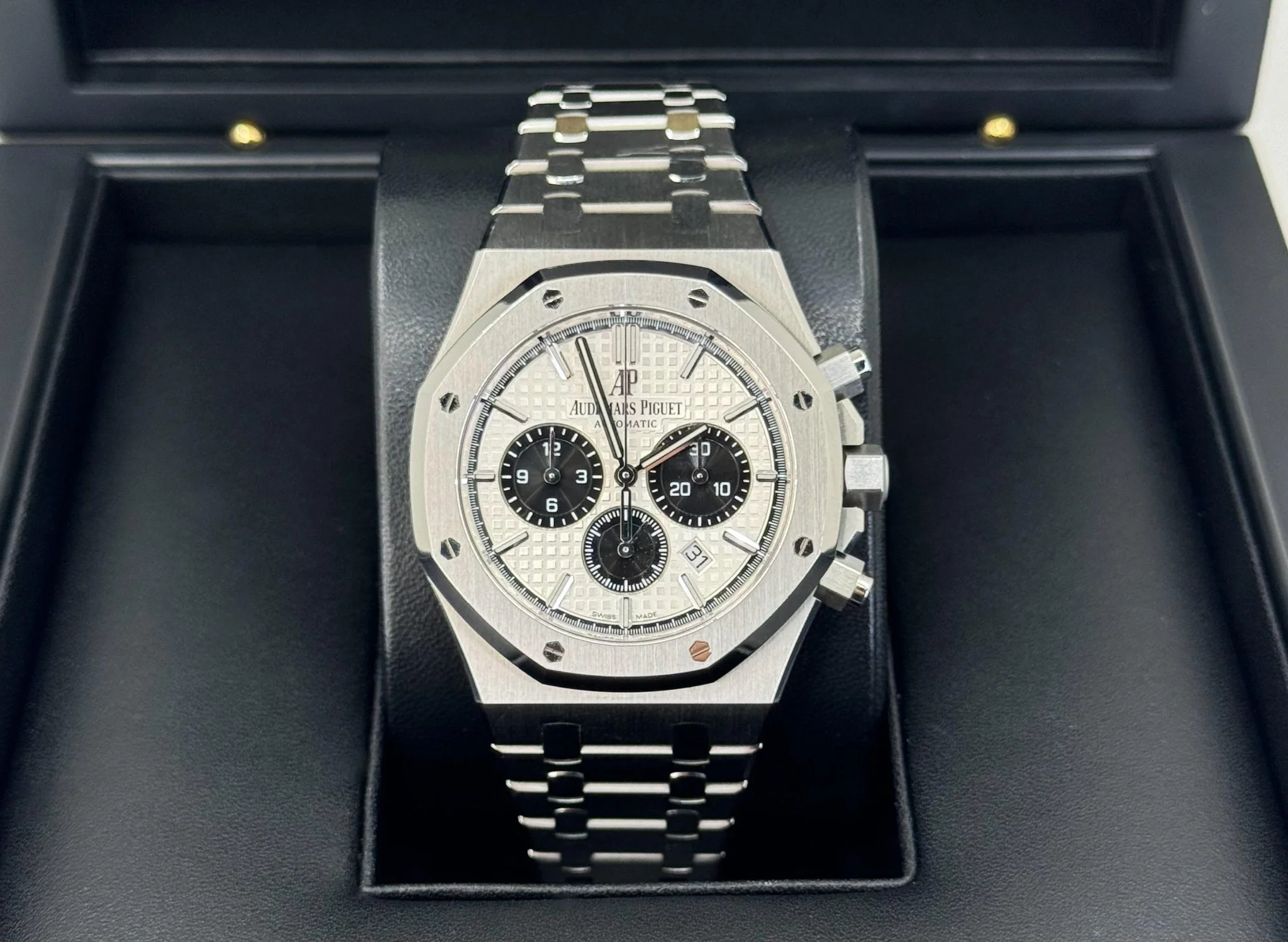Audemars Piguet Royal Oak Chronograph Watch-Silver Dial 41mm-26331ST.OO.1220ST.03 - Image 3