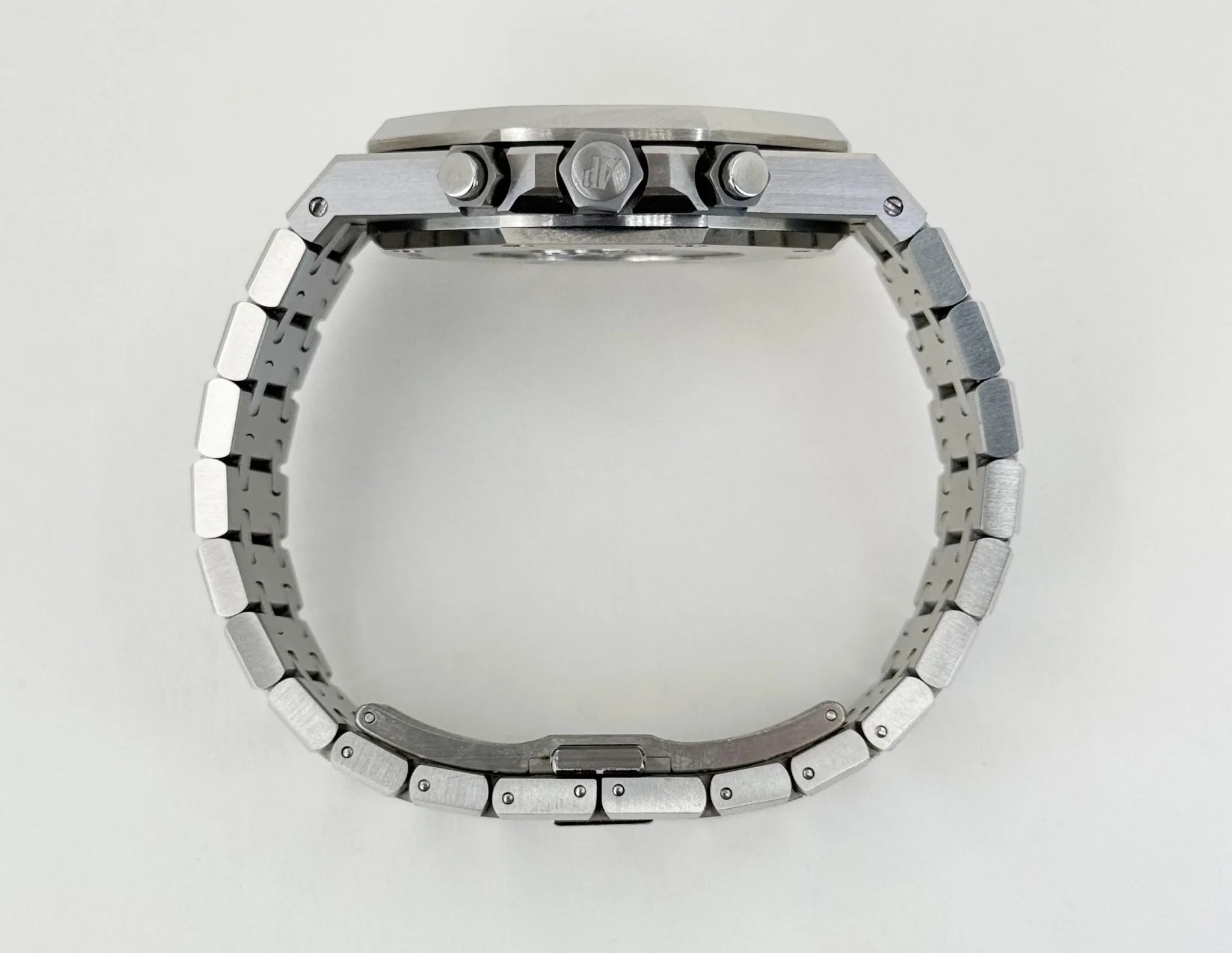 Audemars Piguet Royal Oak Chronograph Watch-Silver Dial 41mm-26331ST.OO.1220ST.03 - Image 8