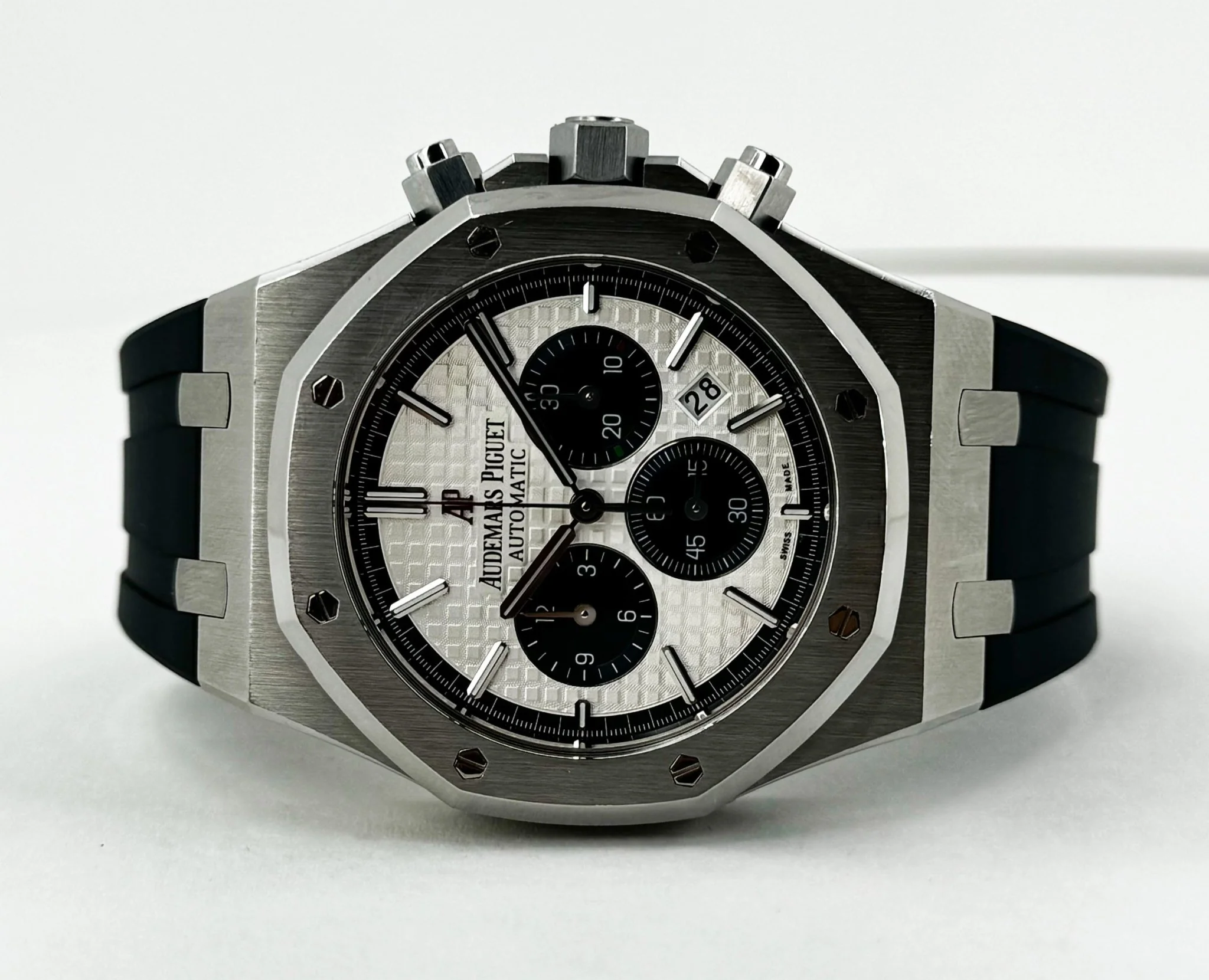 Audemars Piguet Royal Oak Chronograph Watch - Silver Toned - Dial 41mm - 26326ST.OO.D027CA.01 - Image 5