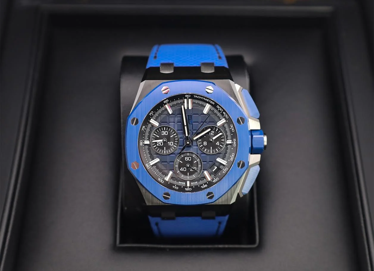 Audemars Piguet Royal Oak Offshore 43mm Chronograph Ceramic Blue | 26420CE.OO.A043VE.01 - Image 3