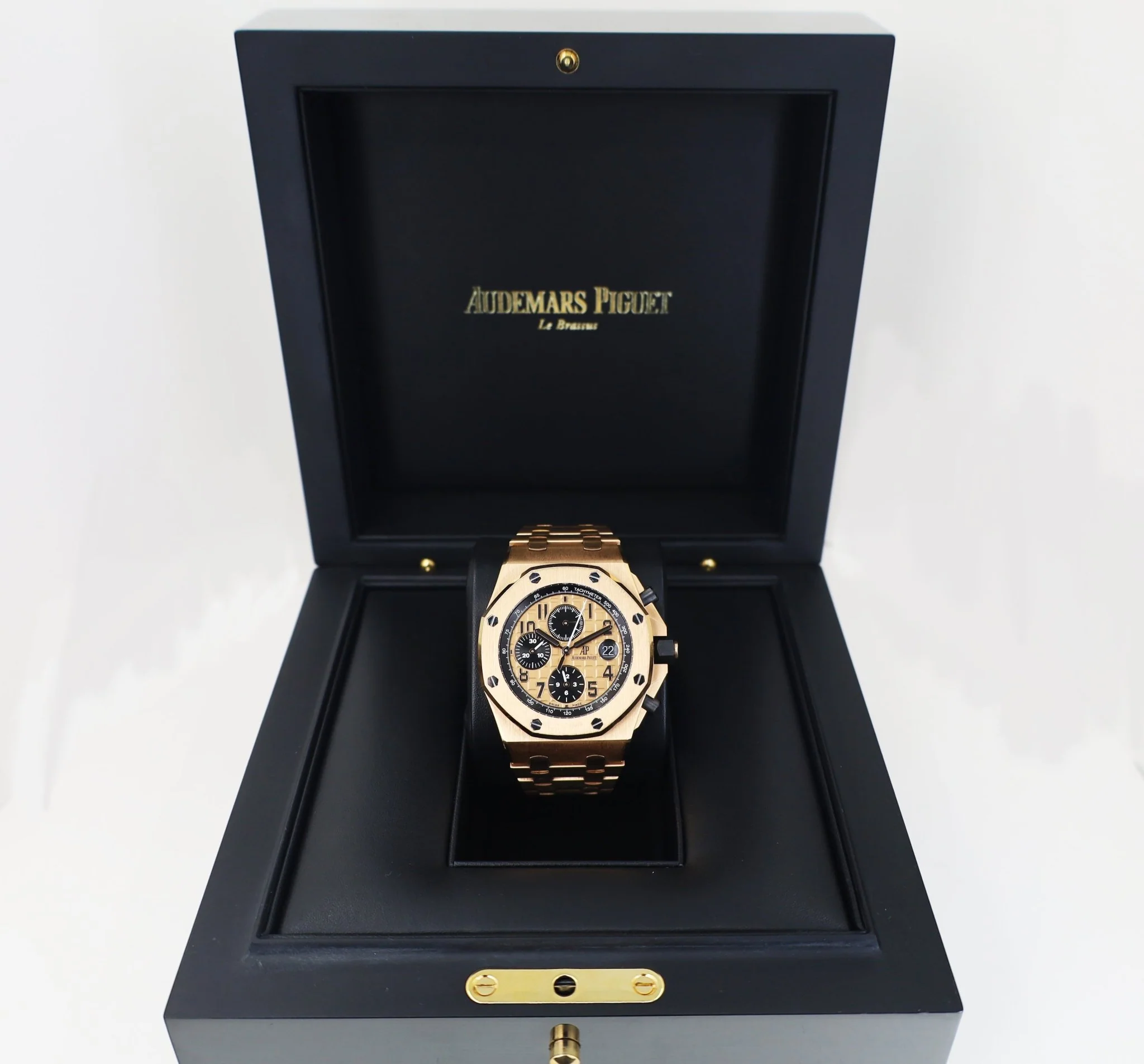 Audemars Piguet Royal Oak Offshore Champagne 42mm Rose Gold 26470OR.OO.1000OR.01 - Image 4