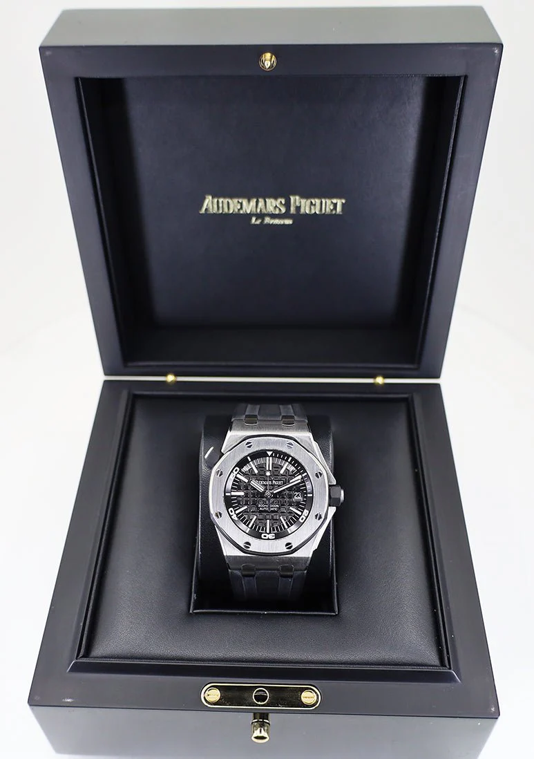 Audemars Piguet Royal Oak Offshore Diver Watch-Black Dial 42mm-15710ST.OO.A002CA.01 - Image 3