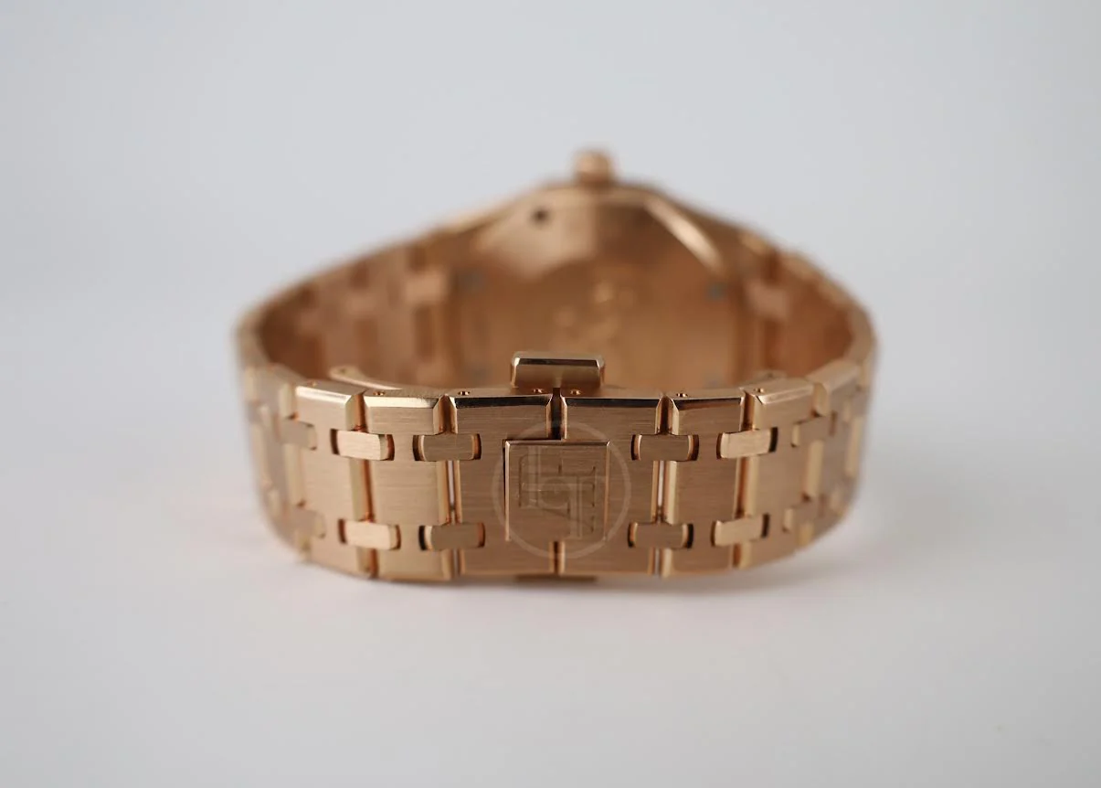 Audemars Piguet Royal Oak Quartz Rose Gold Blue Dial 33mm Diamond Bezel | 67651OR.ZZ.1261OR.02 - Image 9