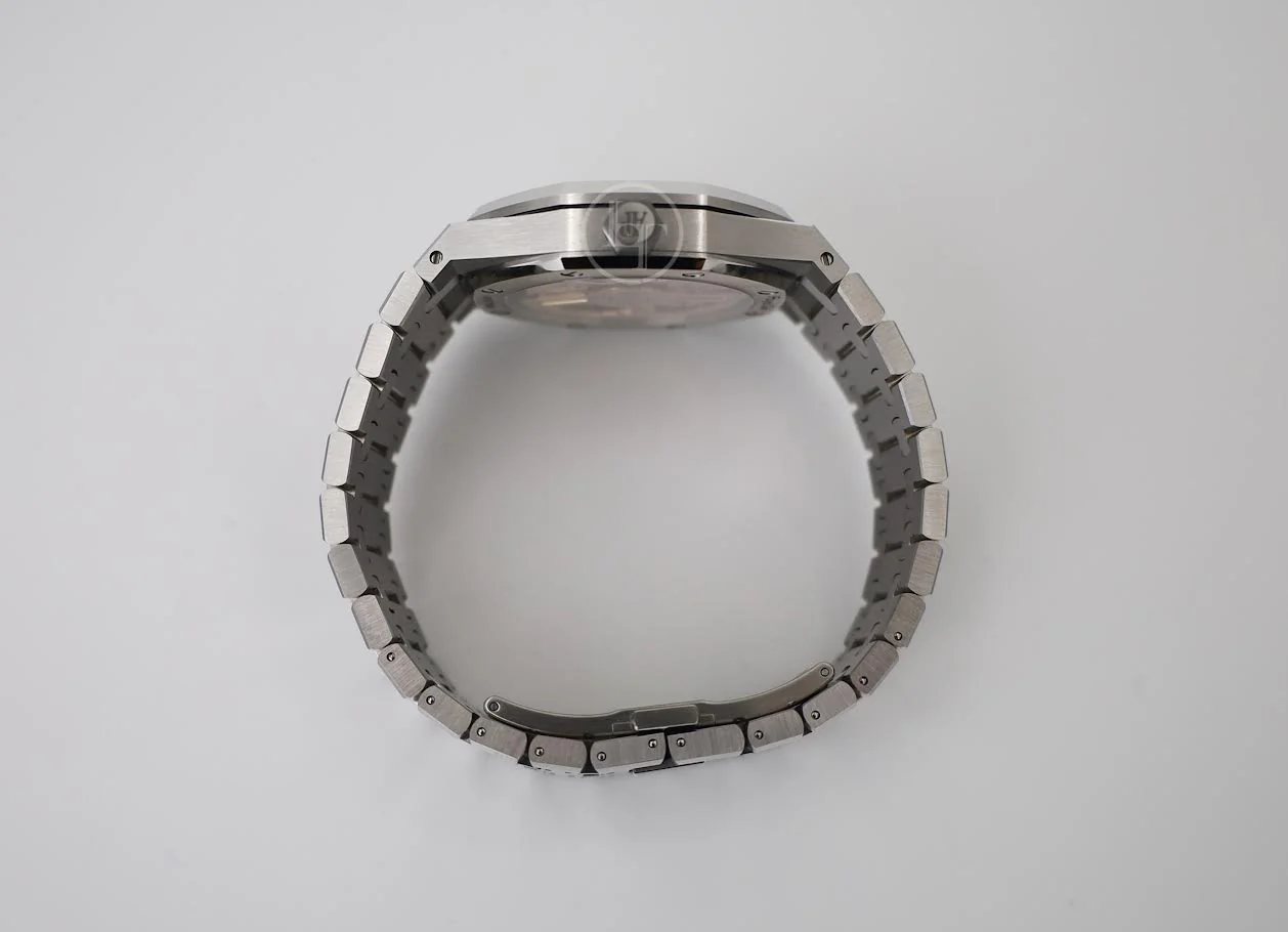 Audemars Piguet Royal Oak Self Winding Watch - 41mm Stainless Steel Case - Silver Dial - Bracelet - 15500ST.OO.1220ST.04 - Image 8