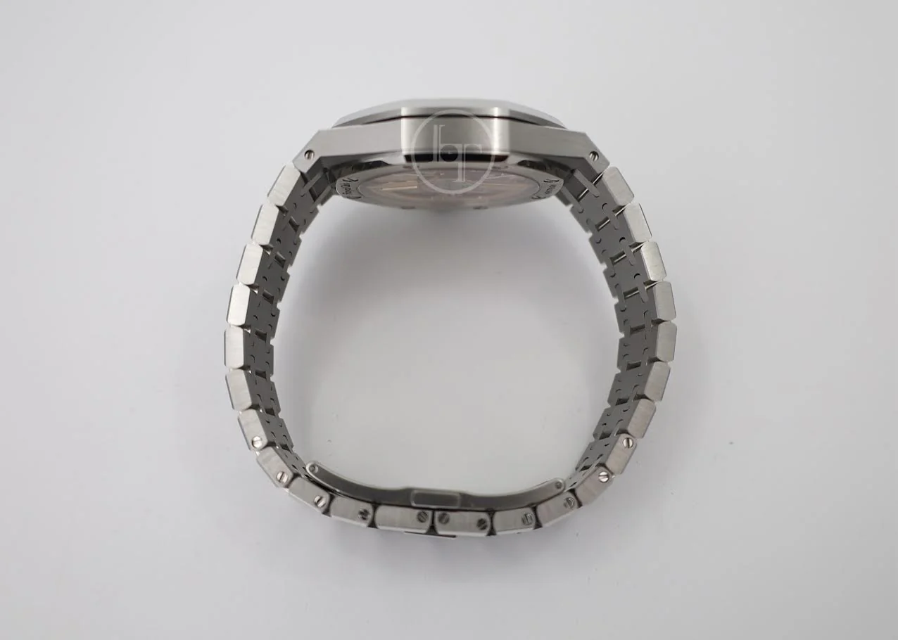 Audemars Piguet Royal Oak Self Winding Watch - 41mm Stainless Steel Case - Silver Dial - Bracelet - 15500ST.OO.1220ST.04 - Image 9