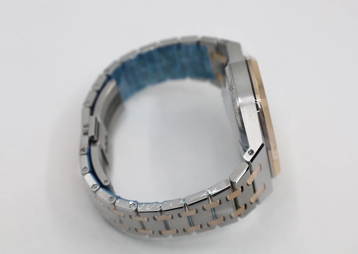 Audemars Piguet Royal Oak Selfwinding Watch-Silver Dial 37mm-15450SR.OO.1256SR.01 - Image 7