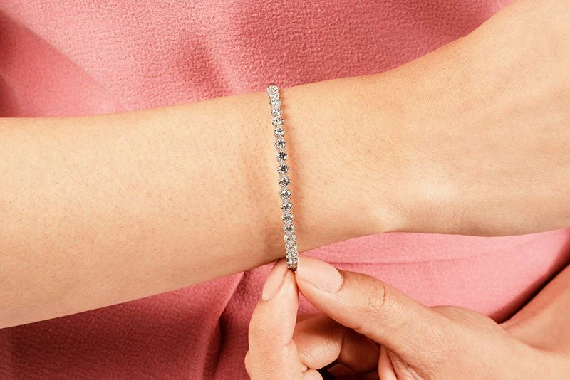Blossoming Florals Diamond Bangle with 1.44 ct.(finished) 2.5mm - Image 3
