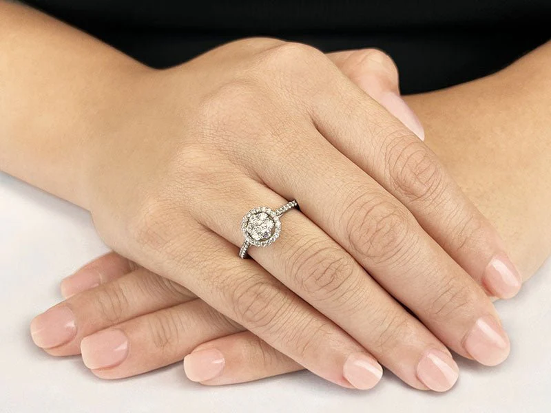 Blossoming Love Diamond Cluster Ring Diamond with 0.71 ct.(finished) - Image 3