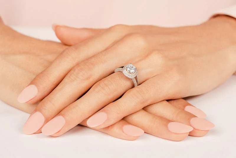 Captivating Double Halo Diamond Engagement Ring with 2.96 ct. (2.00 ct. center diamond) - Image 5