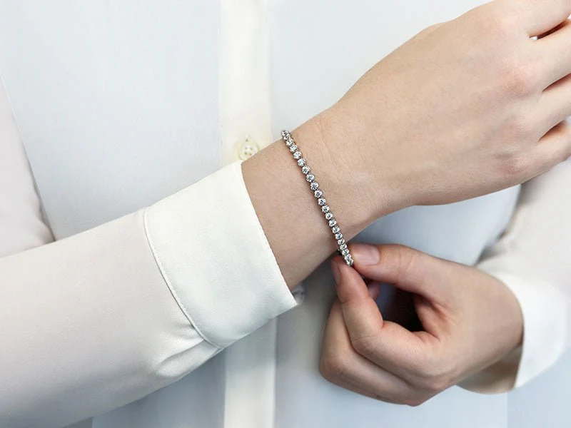 Captivating Shimmer Lab-Grown Diamond Tennis Bracelet with 1.91 ct.(finished) 2mm - Image 3