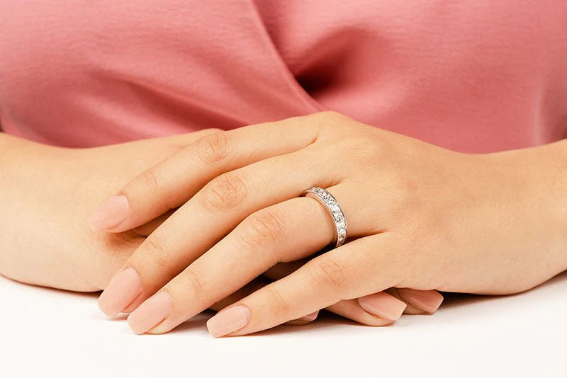 Channel Set Princess Diamond Eternity Band Diamond  with 4.94 ct.(finished) 3.5mm - Image 3