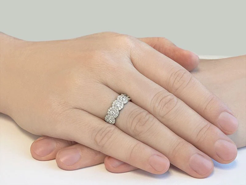 Charming Flowers Anniversary Band Lab-Grown Diamond  with 1.08 ct.(finished) 1.3mm, 3.2mm - Image 3