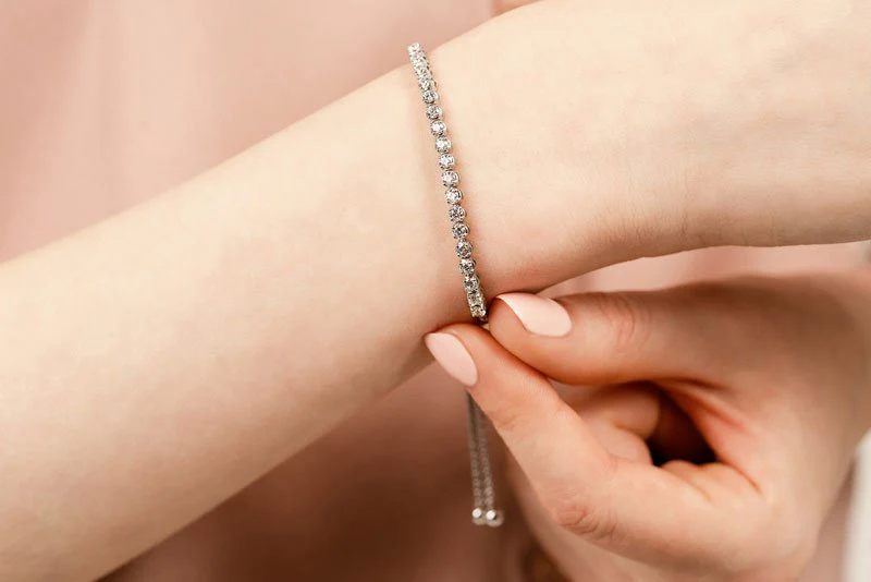 Classic 4 Prong Adjustable Lab-Grown Diamond Bracelet with 2.04 ct.(finished) 3.2mm - Image 4