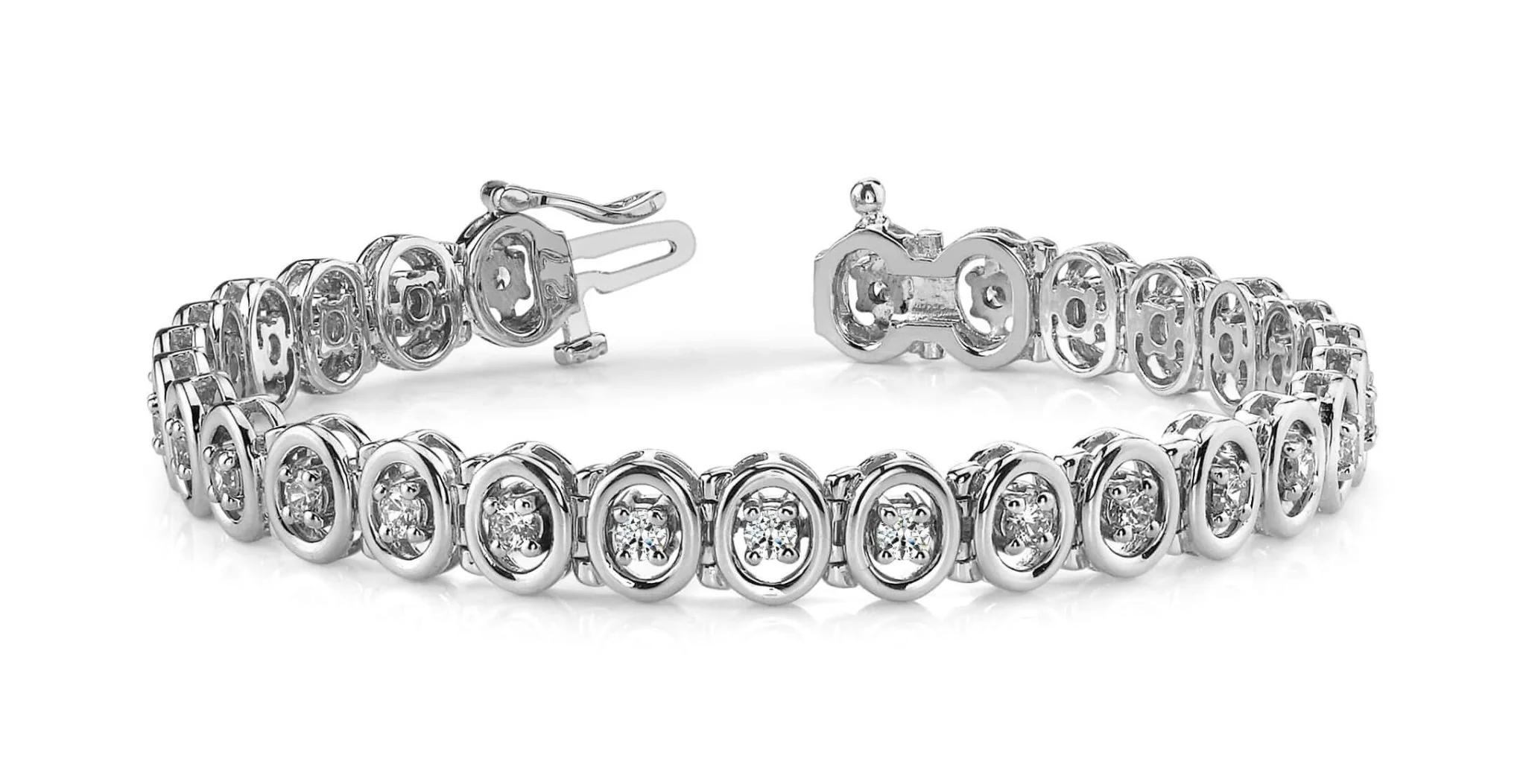 Classic Two Tone Oval Link Diamond Bracelet with 1.86 ct.(finished) 2.5mm - Image 4
