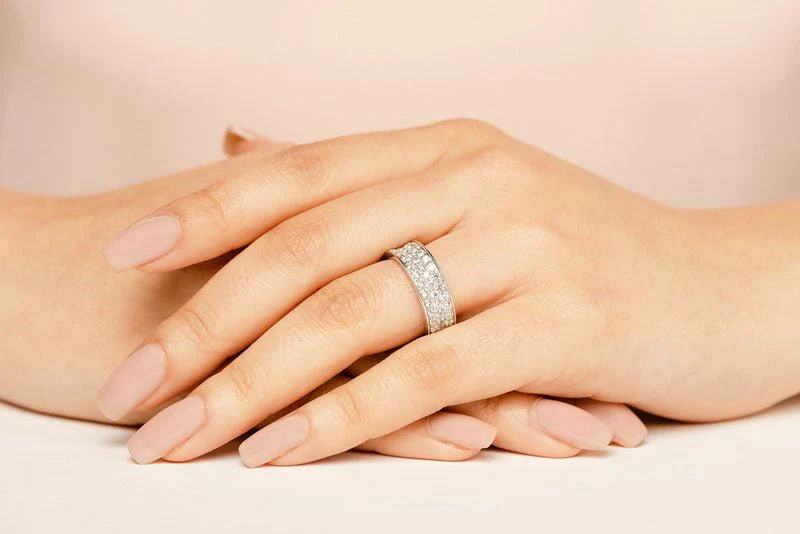 Concave 3 Row Diamond Eternity Ring  with 2.87 ct.(finished) 2mm - Image 5