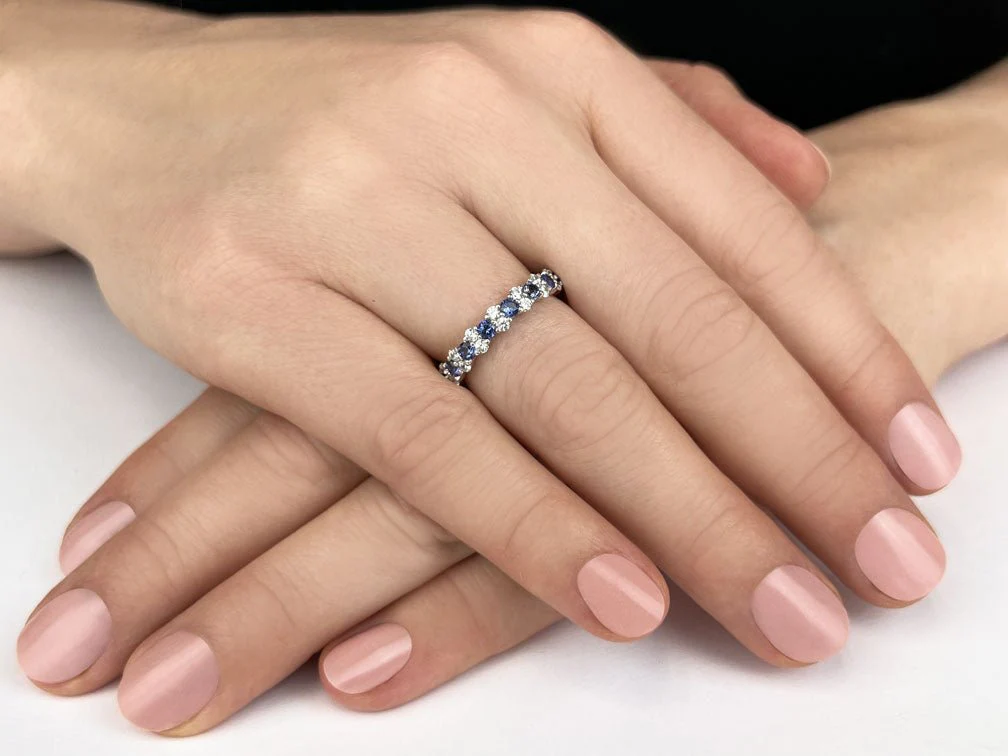 Delightful Diamond And Gem Eternity Lab-Grown Diamond Ring with 2.78 ct.(finished) 2.3mm, 3.2mm Emerald - Image 3