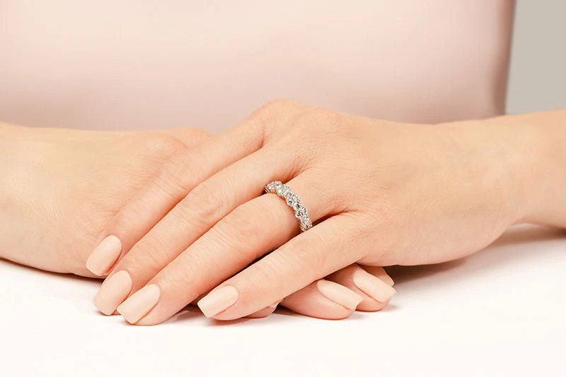Delightful Diamond Eternity Diamond Ring with 2.08 ct.(finished) 1.9mm, 2.6mm - Image 3