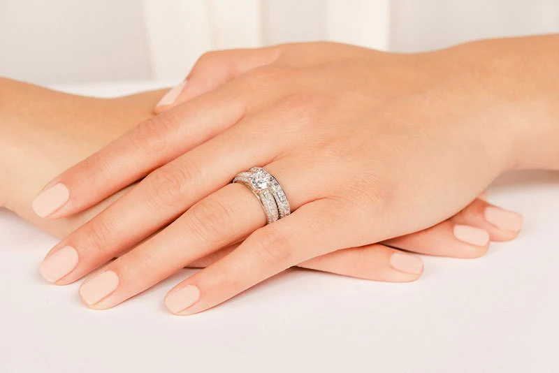 Diamond Deluxe Matching Wedding Set Lab-Grown Diamond  with 3.85 ct. (1.25 ct. center diamond) - Image 5