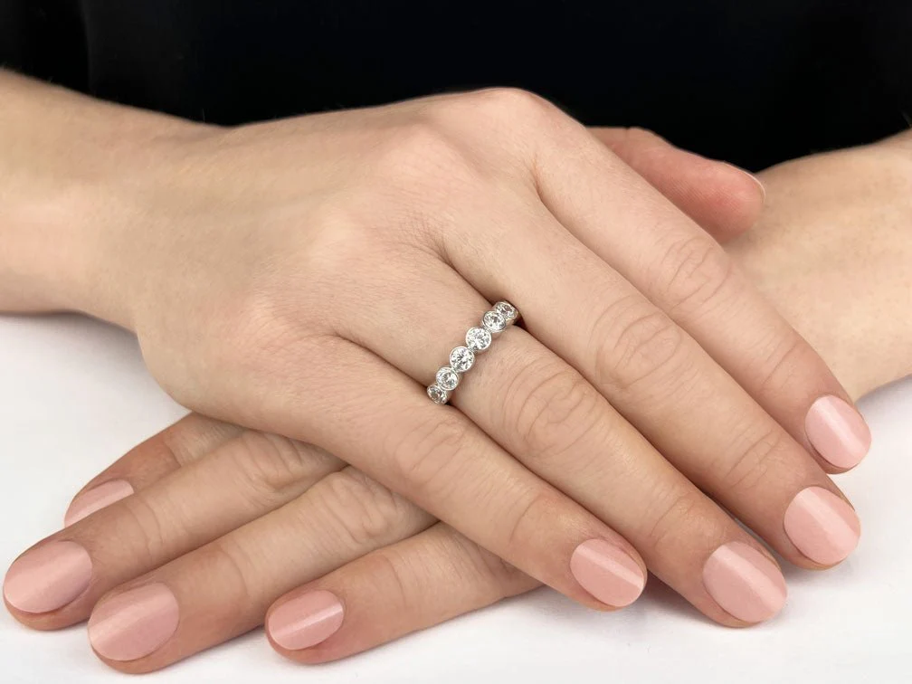 Eclipse Anniversary Diamond Ring with 1.12 ct.(finished) 3.5mm - Image 3