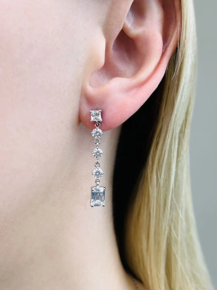 Elegant Multi Shape Diamond Earrings with 3.80 ct.(finished) 7x5mm, 3.5mm, 3.8mm - Image 3