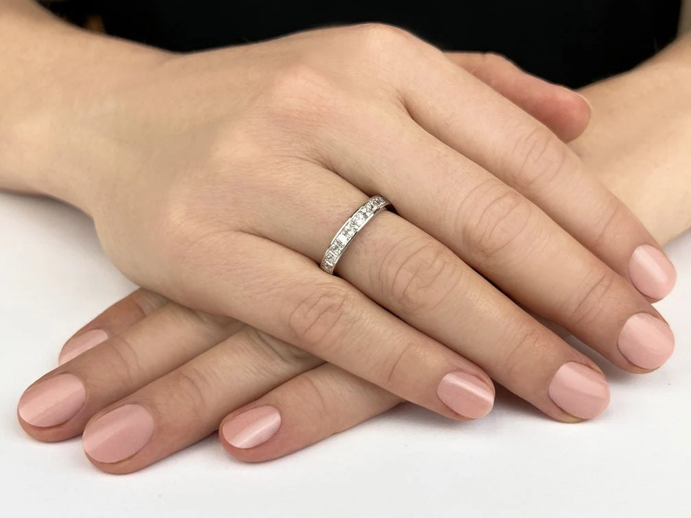 Elegant Princess Cut Anniversary Band Diamond  with 1.10 ct.(finished) 2.5mm - Image 3