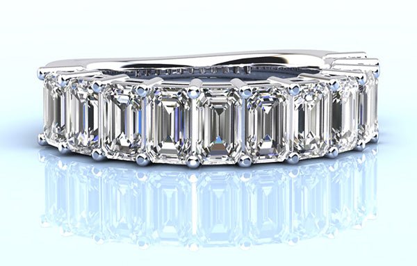 Emerald Lab-Grown Diamond Anniversary Ring with 6.30 ct.(finished) 6x4mm - Image 3