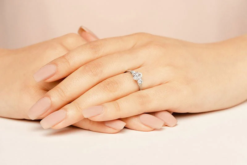 Enduring Love Diamond Engagement Ring with 0.81 ct. (0.60 ct. center diamond) - Image 3