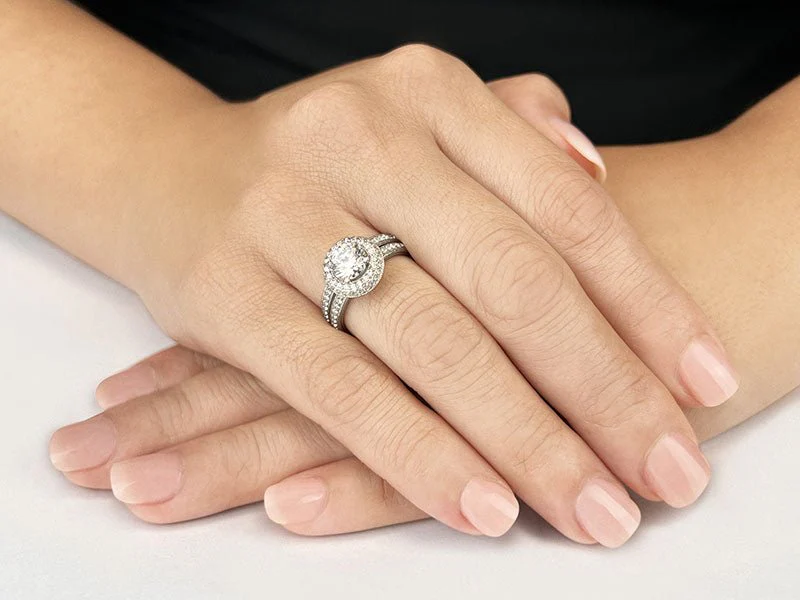 Fall In Love With Vintage Diamond Bridal Set Diamond  with 1.93 ct. (1.25 ct. center diamond) - Image 3