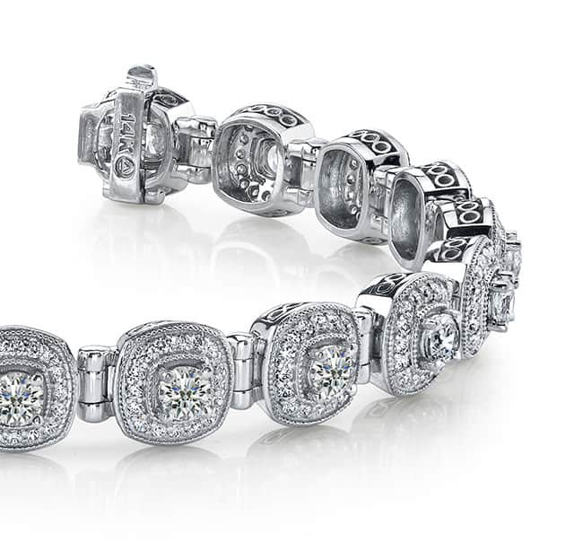 Fanciful Round Diamond Bracelet With Tube Links Lab-Grown Diamond with 2.86 ct.(finished) 1mm, 2.5mm