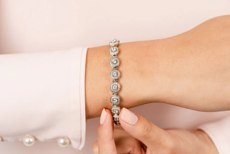 Fanciful Round Diamond Bracelet With Tube Links Lab-Grown Diamond with 2.86 ct.(finished) 1mm, 2.5mm - Image 4