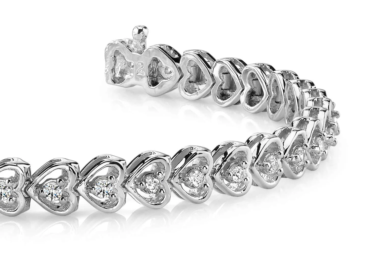 Floating Diamond Heart Lab-Grown Diamond Bracelet with 1.96 ct.(finished) 2.5mm