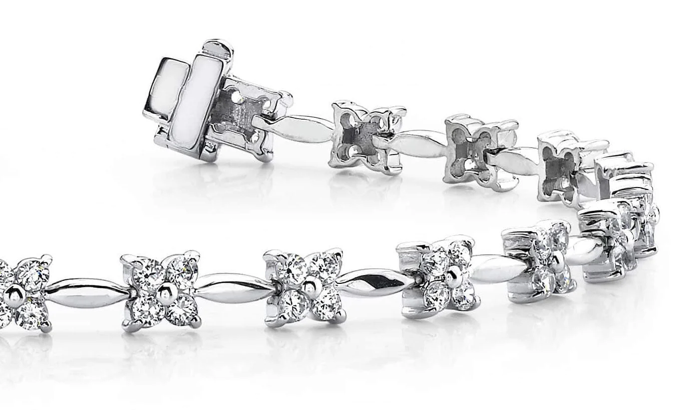Flower Link Diamond Bracelet with 2.94 ct.(finished) 2.1mm