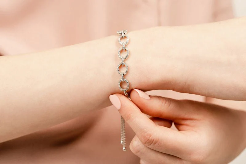 Love Open Oval Adjustable Diamond Bracelet with 0.98 ct.(finished) 1.2mm - Image 3