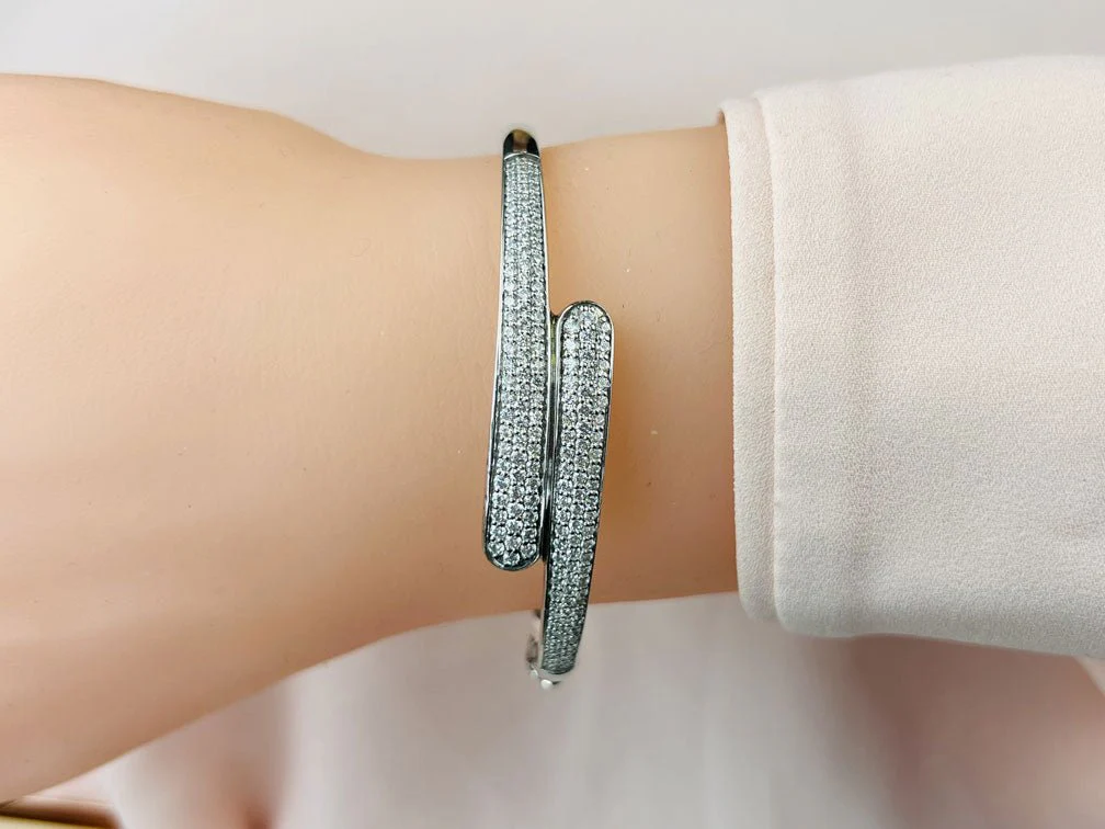 Luxe Lab-Grown Diamond Bangle with 2.24 ct.(finished) 1.2mm, 1.4mm, 1.6mm - Image 3