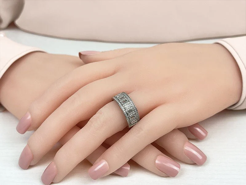 Luxurious Baguette And Round Diamond Accent Lab-Grown Diamond Anniversary Ring with 1.74 ct.(finished) 4x2mm, 1mm - Image 3