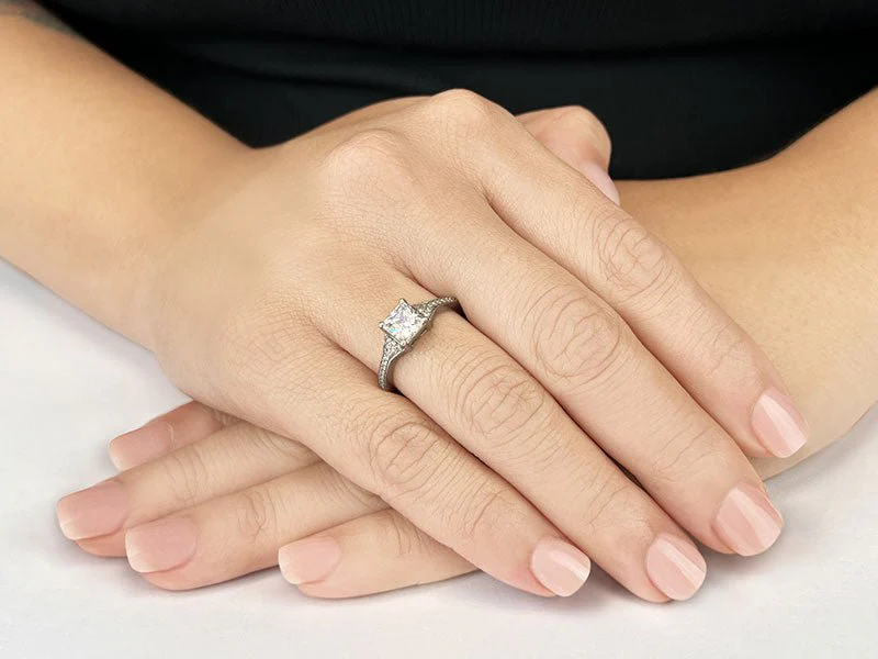 Mesmerizing Princess Lab-Grown Diamond Engagement Ring with 0.89 ct. (0.75 ct. center diamond) - Image 3