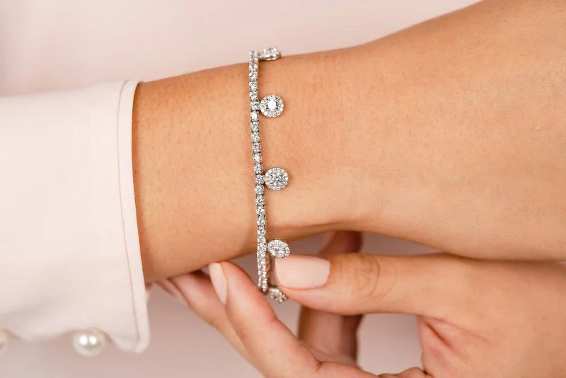 Midnight Dreams Diamond Charm Diamond Bracelet with 4.35 ct.(finished) 1mm, 2.4mm, 3.7mm - Image 3