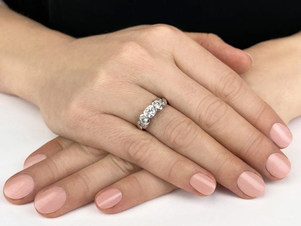 Modern Charm Diamond Ring with 1.42 ct.(finished) 3.4mm, 4.2mm, 5.2mm - Image 3