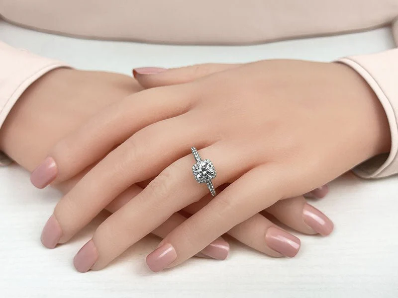 New Love Diamond Engagement Ring with 0.82 ct. (0.50 ct. center diamond) - Image 3
