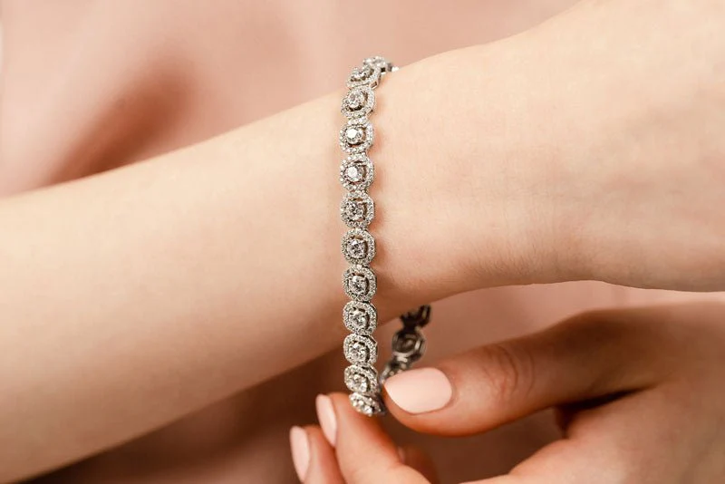 Octagon Red Carpet Diamond Bracelet with 4.94 ct.(finished) 1mm, 3mm - Image 4