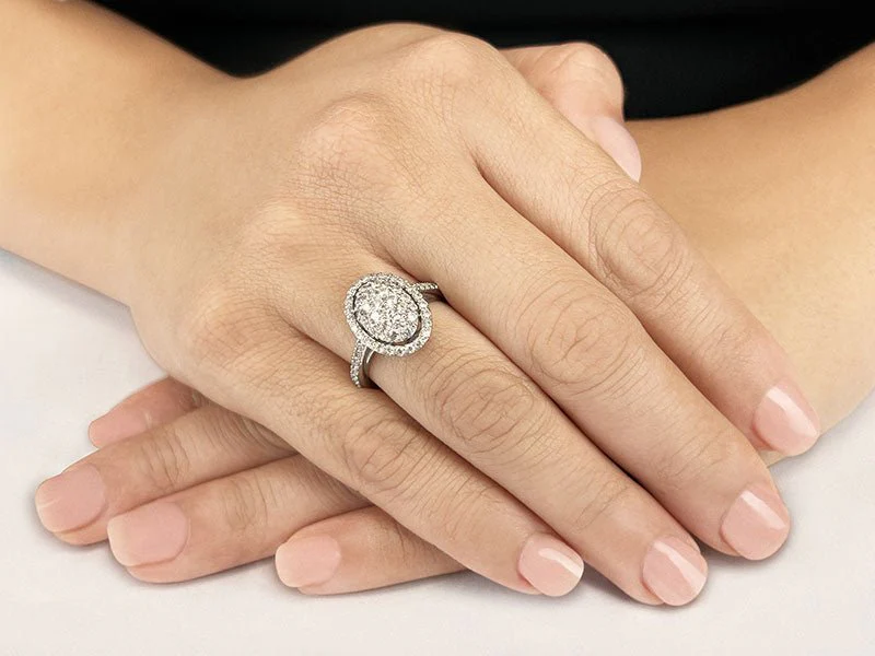 Oval Illusion Diamond Accented Lab-Grown Diamond Ring with 1.14 ct.(finished) - Image 3